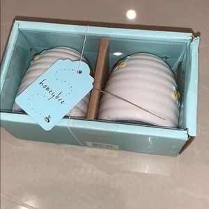 Honey Bee Salt Shaker